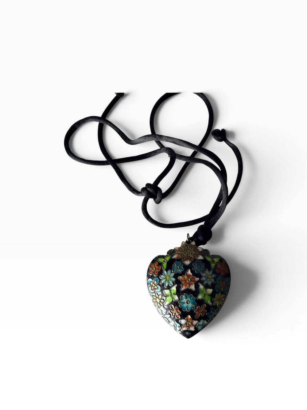 Vintage Cloisonne Enamel Puffy Heart Necklace Blue Flower Pendant Reversible